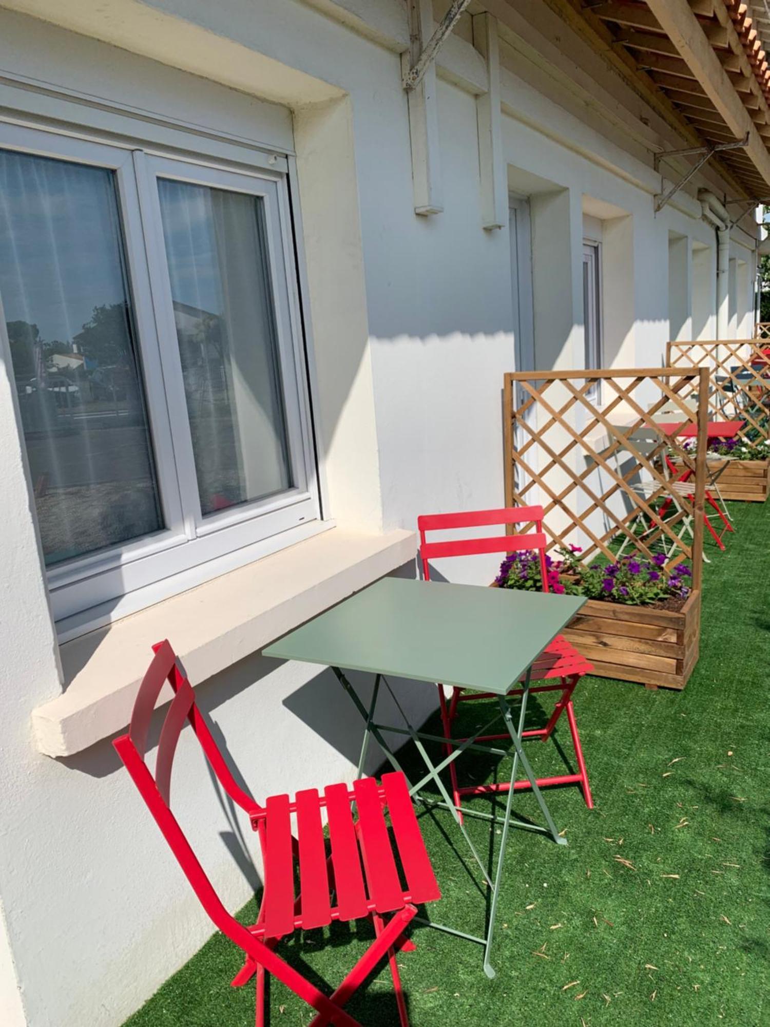 Cit'Hotel Les Atlantes Medis Exterior photo